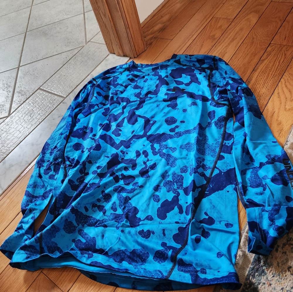 Under Armour Long Sleeve Shirt